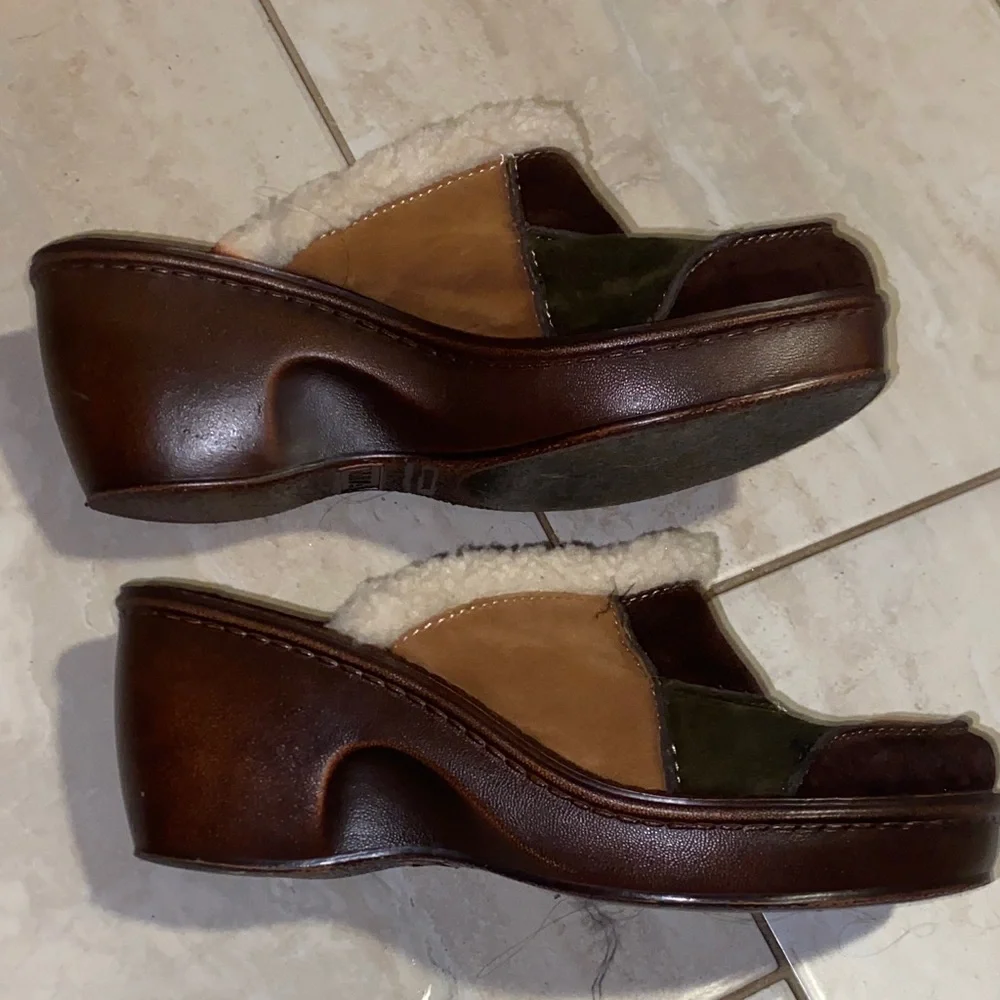 Vintage MIA Women's Brown and Tan Suede Mules - Picture 2 of 4